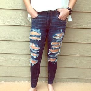 American Eagle Super Stretch Ripped Jegging